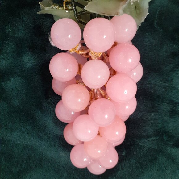 VINTAGE SALADO TEXAS WINERY PINK GLASS GRAPES GORGEOUS HEAVY GRAPES - Picture 11 of 17